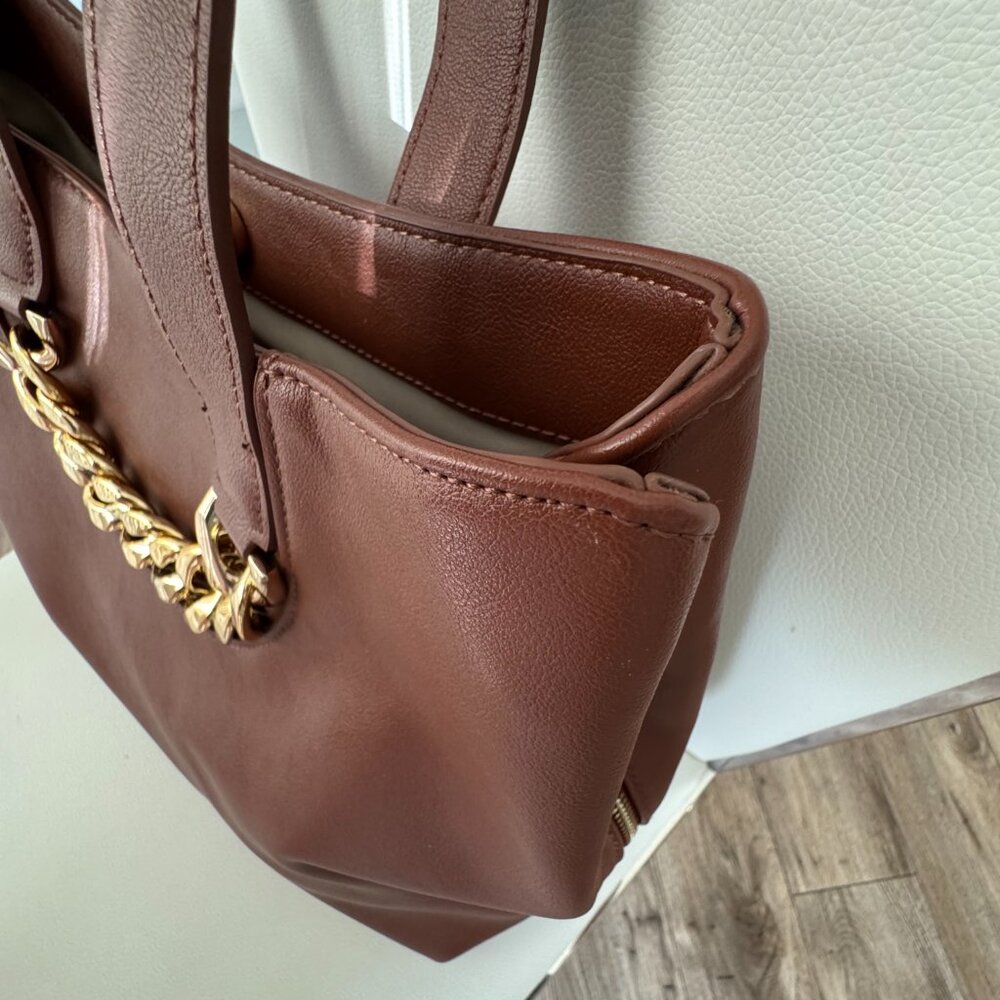 INC Handbag with Modern Chunky Chain Detail - Picture 12 of 13